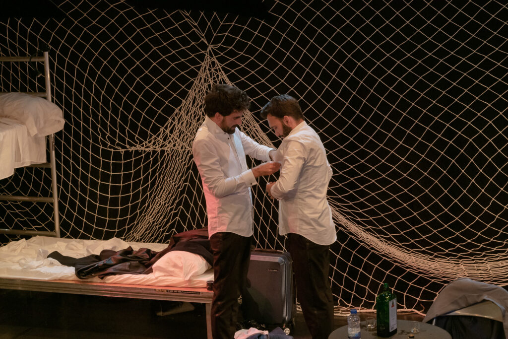 fotografía Obra teatral here come your man