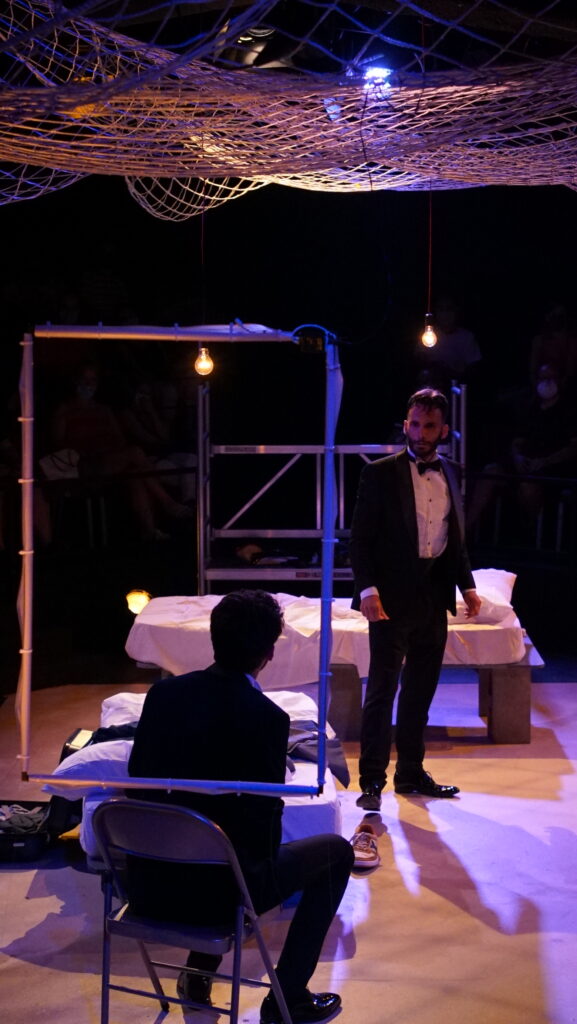 fotografía Obra teatral here come your man